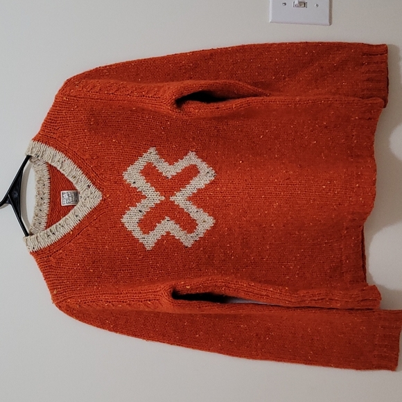 Ladies sweater - Picture 1 of 6